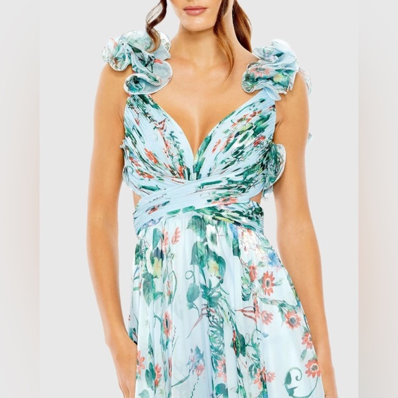 MAC DUGGAL
Indy A-Line Ruffled Back-Lace Chiffon Gown - Picture 16 of 17